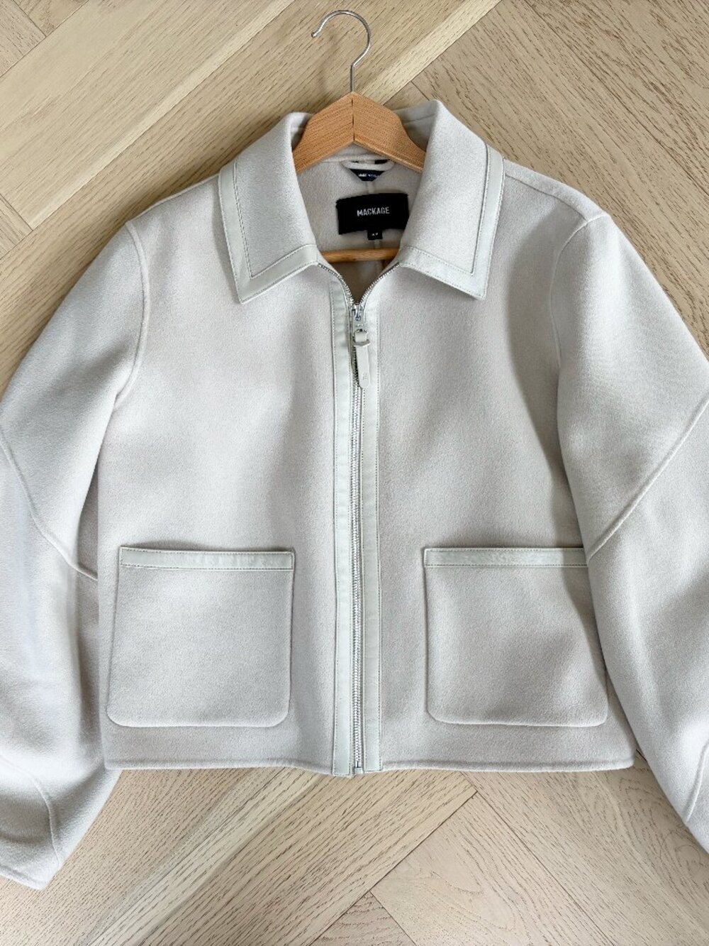 Mackage Solana Double-Face Wool balloon sleeved short jacket, Size Medium